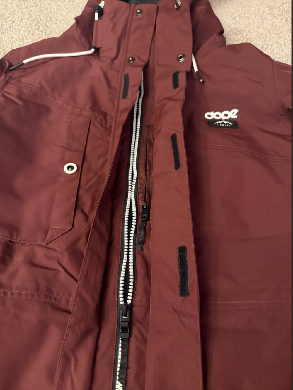 Snowboard Jacket - Picture 4 of 9